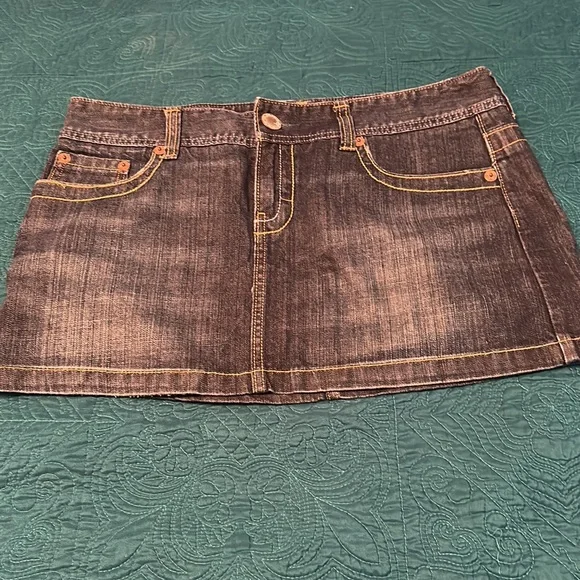 Size 12 bottom bundle - Picture 3 of 3